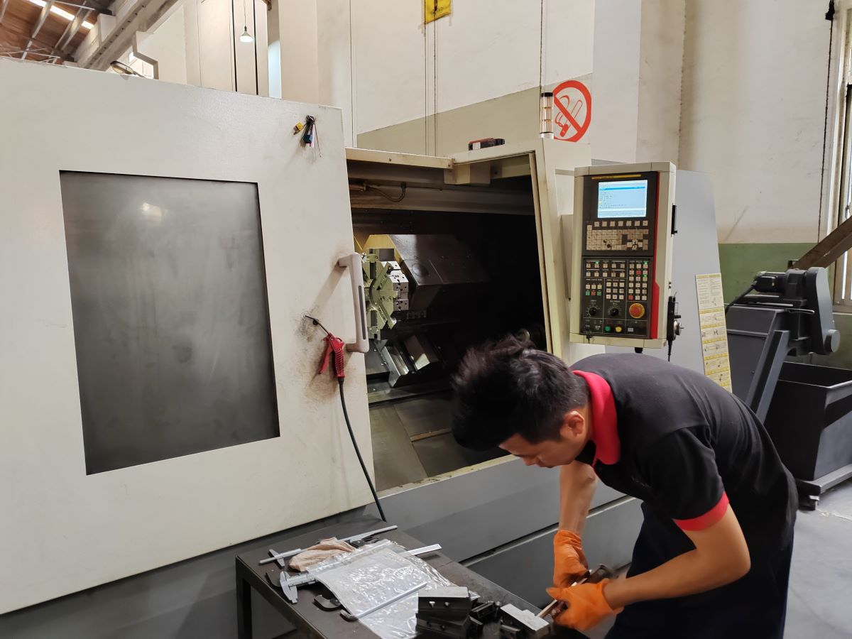 生產(chǎn)設(shè)備