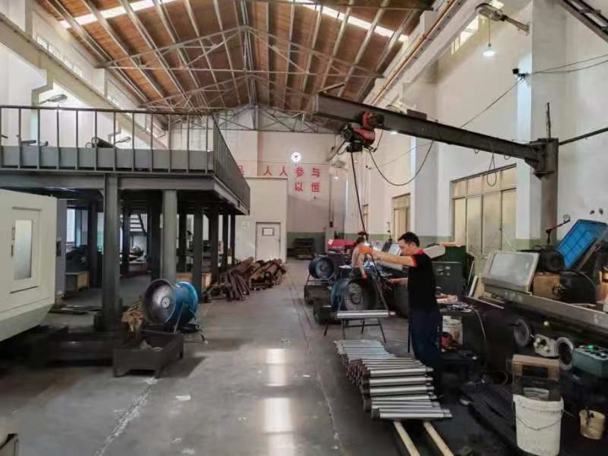 生產(chǎn)設(shè)備