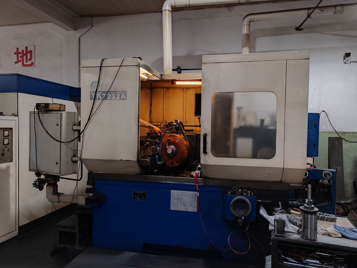 生產(chǎn)設(shè)備